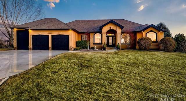 Photo of 9367 W Hills Gate Dr, Star, ID 83669