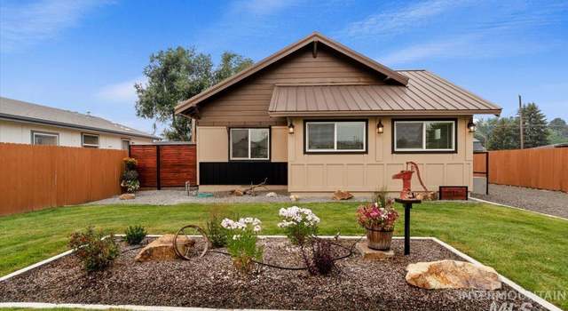 Photo of 511 S Pennsylvania Ave, Fruitland, ID 83619