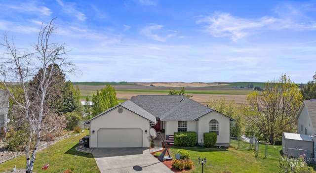 Photo of 444 E Valleyview Ave, Genesee, ID 83832