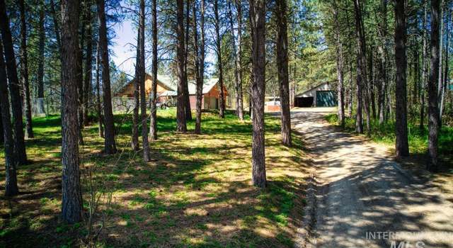Photo of 15 Packer Ct, Garden Valley, ID 83622