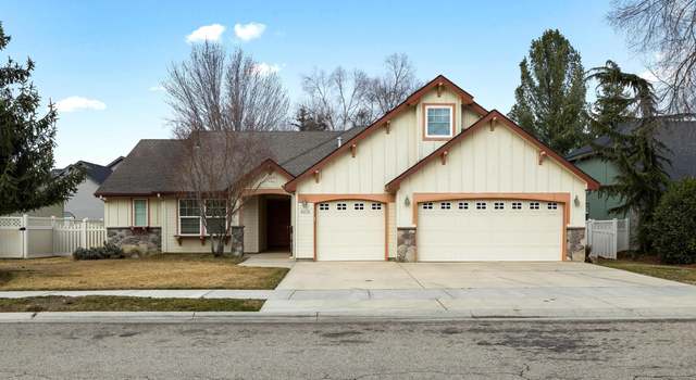 Photo of 5475 N Mendelson Ave, Meridian, ID 83646