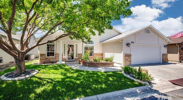 Property at 431 N David Frost St, Nampa, ID 83651, 3 beds, 2 baths