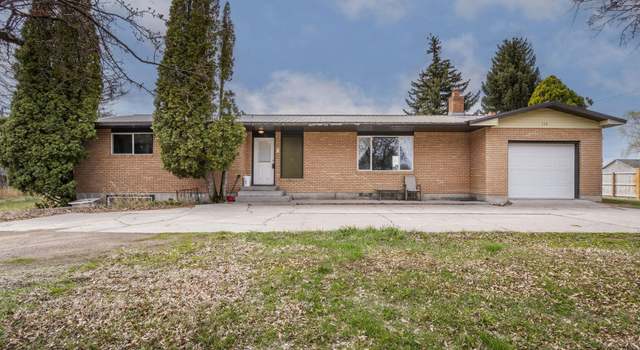 Photo of 114 Park St, Hazelton, ID 83335