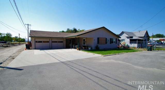 Photo of 37 & 39 W Broadway, Meridian, ID 83642-2520