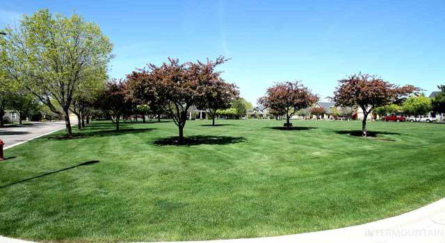 Photo of 3780 N Park Crossing Ave, Meridian, ID 83646