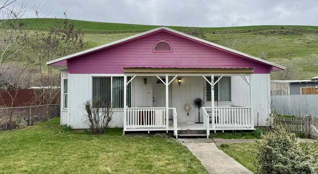 Photo of 524 7th St, Lapwai, ID 83540