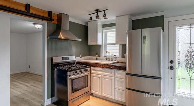 Photo of 306 S Pine, Troy, ID 83871