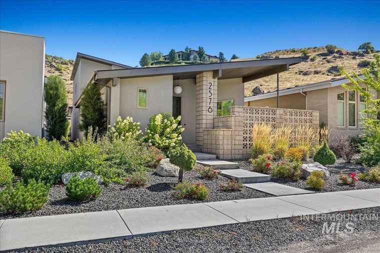 Photo of 2576 E Warm Springs Ave Boise, ID 83712
