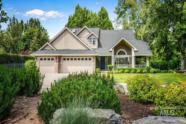 Photo of 10348 W Burntwood Ct Boise, ID 83704