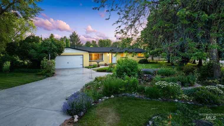 Photo of 10875 W Hollandale Dr Boise, ID 83709