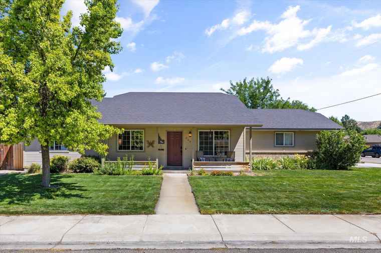 Photo of 7048 Baron Boise, ID 83714