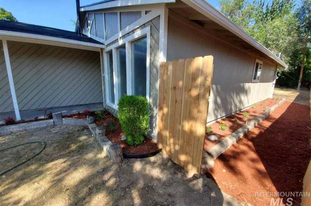 2020 S Atlantic Boise Id 83705 Mls 98741897 Redfin