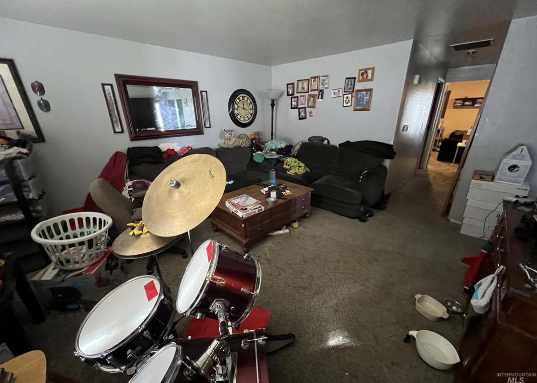 712 18th Ave N, Nampa, ID 83687 | For Sale ($269,000) | MLS