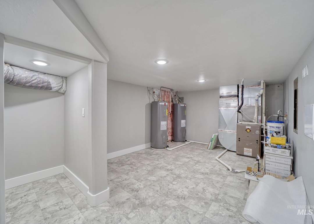 290 Lincoln St, Twin Falls, ID 83301
