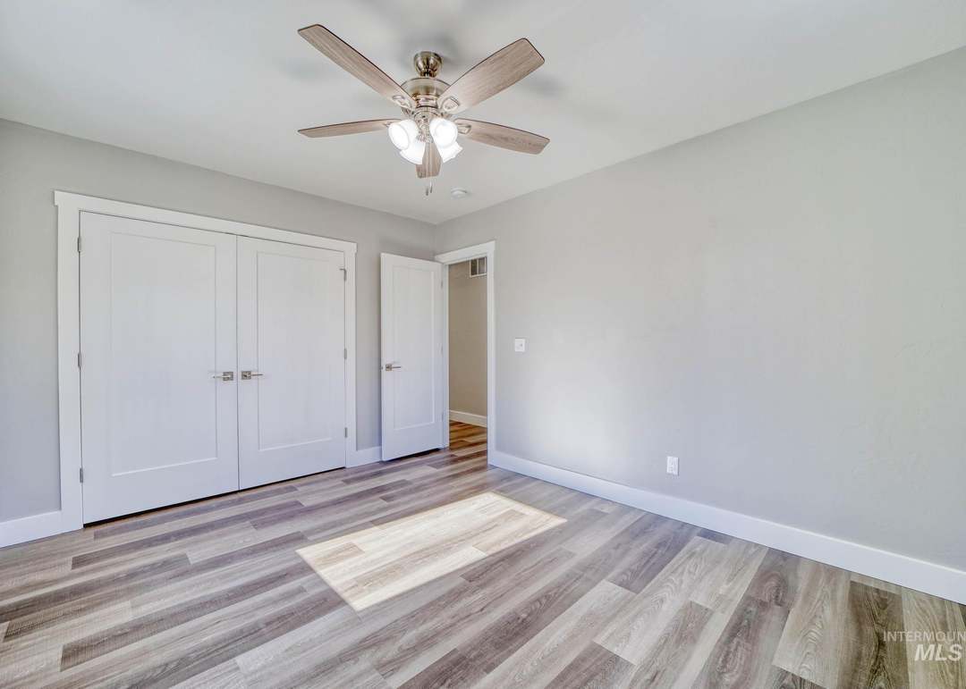 290 Lincoln St, Twin Falls, ID 83301