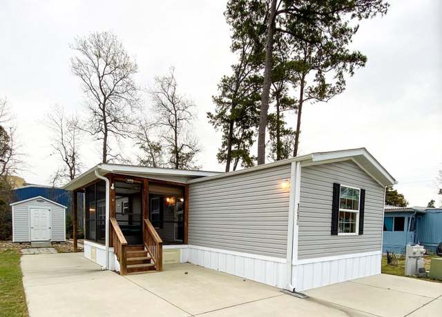 Property at 1010 Foxfire Dr, North Myrtle Beach, SC 29582, 2 beds, 2 baths