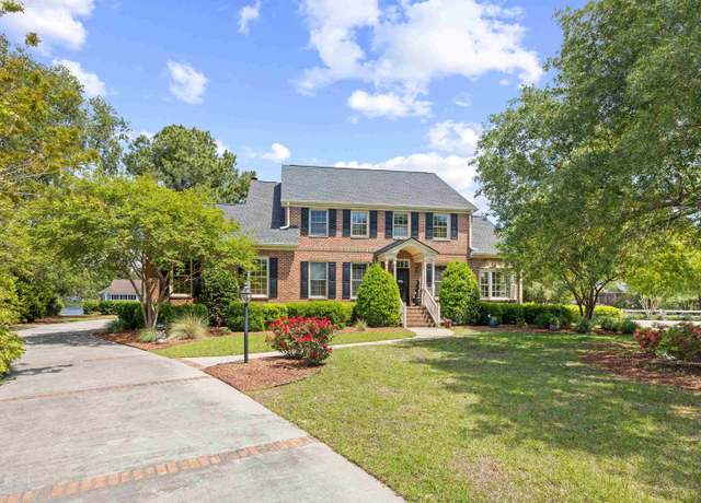 Property at 8231 Forest Lake Dr, Conway, SC 29526, 6 beds, 3 baths