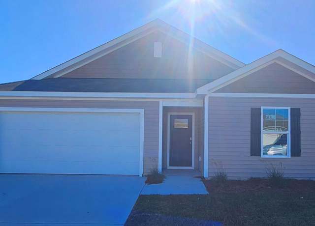 Property at 3870 Lady Bug Dr, Shallotte, NC 28470, 3 beds, 2 baths