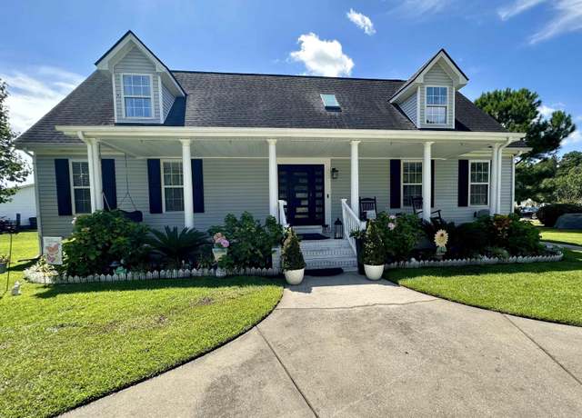 Property at 6636 Breezewood Blvd, Myrtle Beach, SC 29588, 4 beds, 2.5 baths