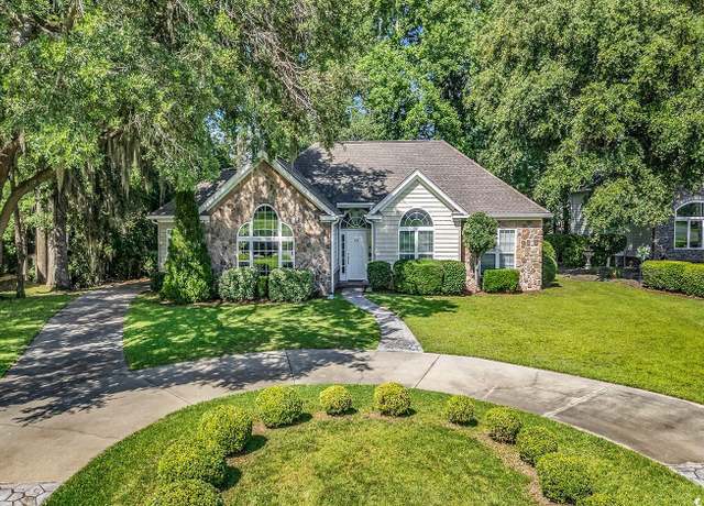 Property at 765 Shaftesbury Ln, Conway, SC 29526, 3 beds, 2 baths