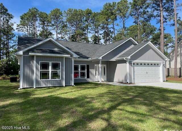 Property at 189 NW Boundary Line Dr, Calabash, NC 28467, 3 beds, 2 baths