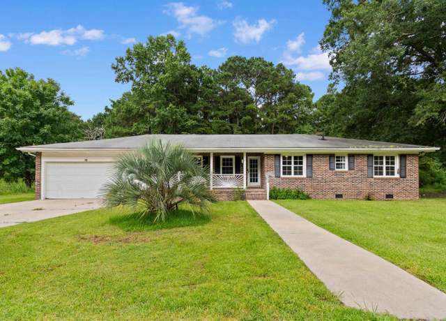 Property at 2415 Magnolia Ln, Little River, SC 29566, 4 beds, 2 baths
