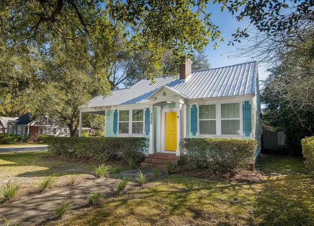 Property at 332 N Congdon St, Georgetown, SC 29440, 3 beds, 2 baths