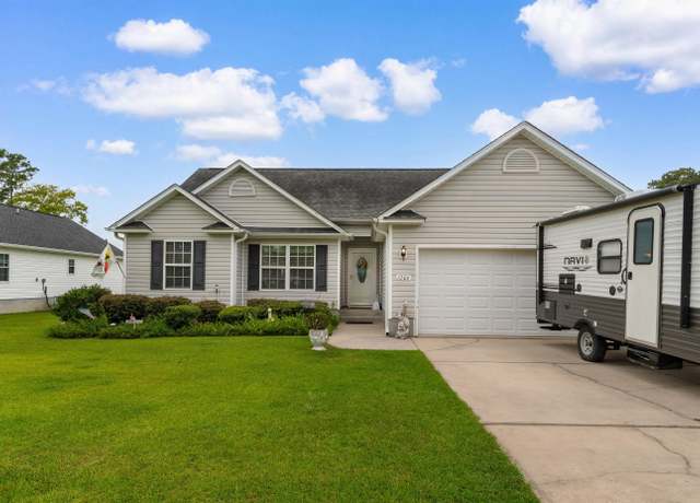 Property at 1206 Anderson St, Conway, SC 29526, 3 beds, 2 baths