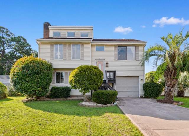 Property at 503 Plantation Dr, Surfside Beach, SC 29575, 3 beds, 2 baths