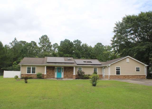 Property at 983 Nottingham Lakes Rd, Conway, SC 29526, 4 beds, 3 baths