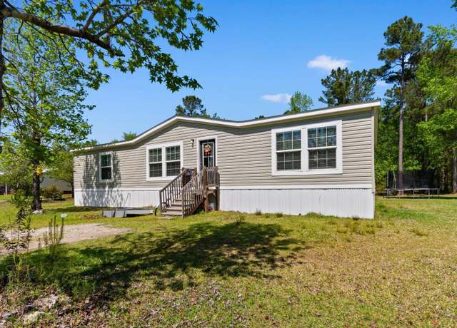 Property at 2122 Mineral Springs Rd, Conway, SC 29527, 3 beds, 2 baths