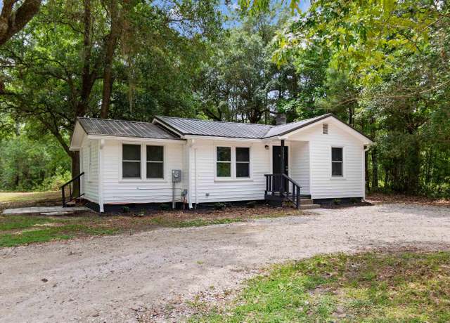 Property at 3519 3519 "kates" Bay Hwy Cates Bay Hwy, Conway, SC 29527, 3 beds, 1 bath