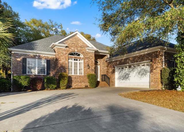 Property at 808 East Coast Ln, North Myrtle Beach, SC 29582, 3 beds, 2.5 baths