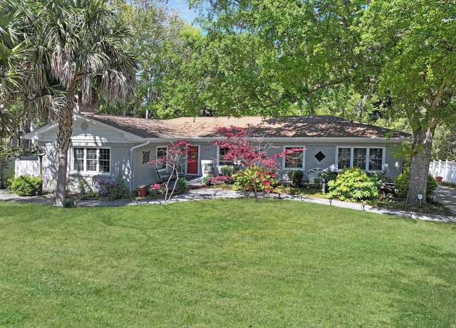 Property at 412 43rd Ave N, Myrtle Beach, SC 29577, 4 beds, 3.5 baths
