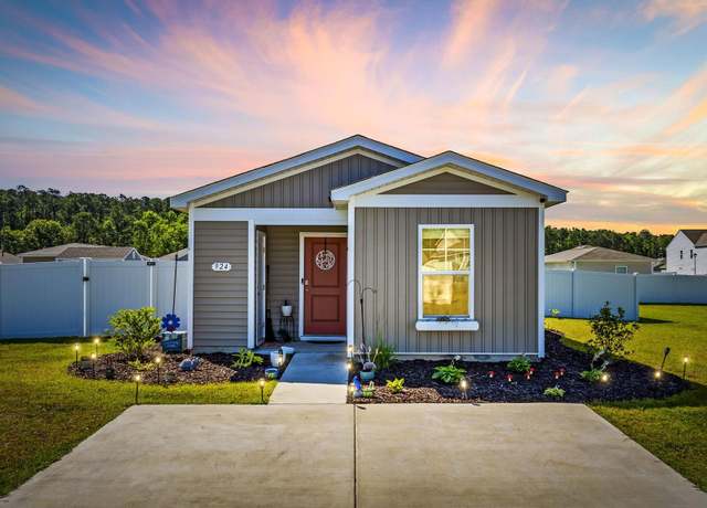 Property at 924 Akron St, Conway, SC 29526, 2 beds, 2 baths
