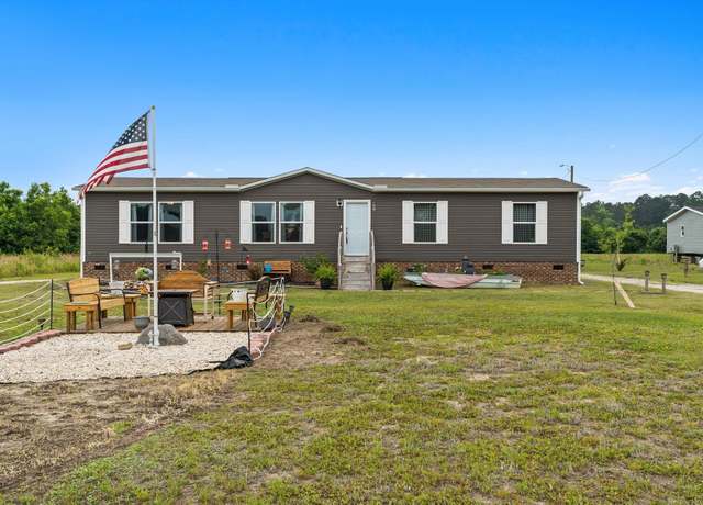 Property at 167 Dove Rd, Loris, SC 29569, 3 beds, 2 baths
