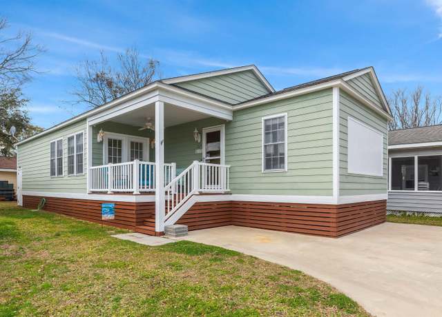 Property at 227 Flamingo Ct, Surfside Beach, SC 29575, 3 beds, 2 baths