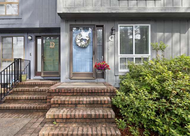 Property at 403 75th Ave N Unit C, Myrtle Beach, SC 29572, 2 beds, 1.5 baths