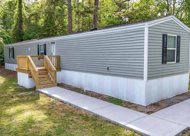 Property at 800 Lot 44 Columbia Dr, Myrtle Beach, SC 29577, 3 beds, 2 baths