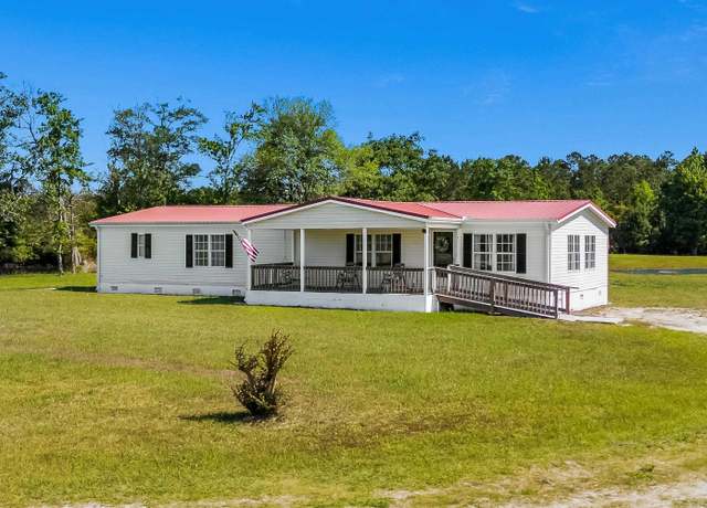 Property at 1099 Bonnie Bay Rd, Loris, SC 29569, 3 beds, 2 baths