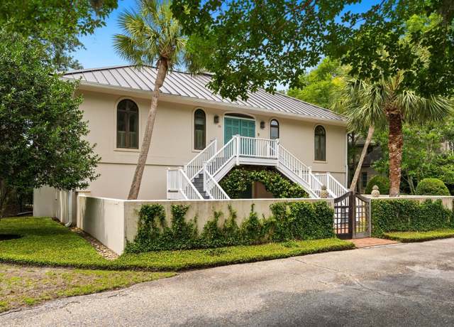Property at 95 Sanderling Ave, Georgetown, SC 29440, 4 beds, 4 baths