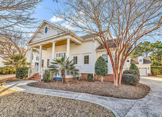 Property at 126 Cottage Ct, Pawleys Island, SC 29585, 3 beds, 3.5 baths