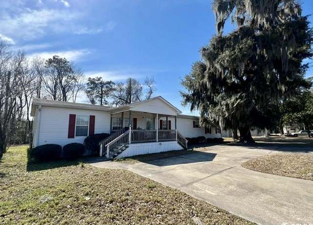 Property at 240 Amber Ln, Conway, SC 29526, 4 beds, 2.5 baths