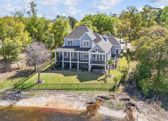 Property at 1006 Surf Pointe Dr, North Myrtle Beach, SC 29582, 6 beds, 5 baths