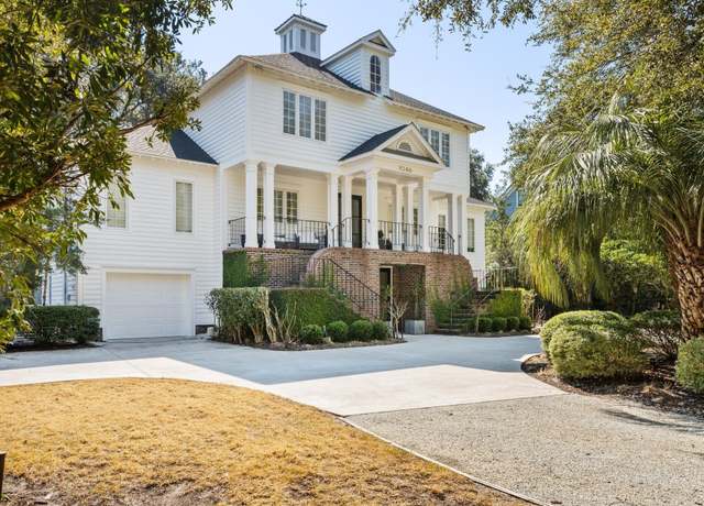 Property at 1046 Wallace Pate Dr, Georgetown, SC 29440, 5 beds, 5.5 baths