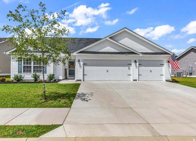 Property at 727 Woodside Dr, Conway, SC 29526, 3 beds, 2 baths