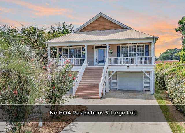 Property at 5 Tiara Ln, Murrells Inlet, SC 29576, 5 beds, 3 baths
