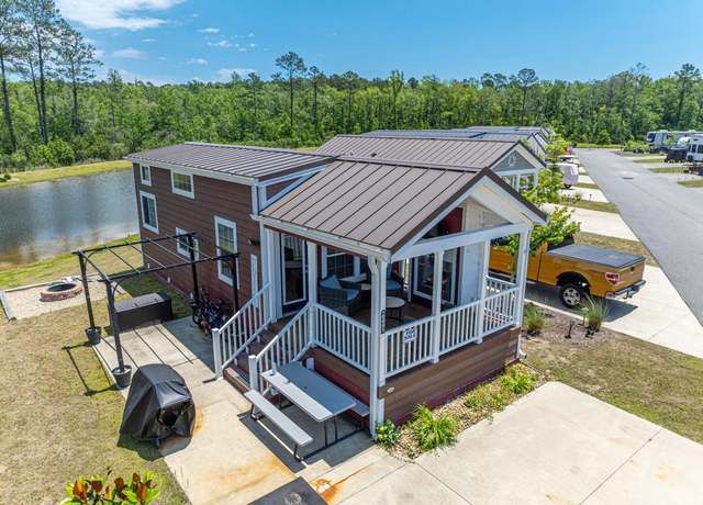 Property at 5800 E001 Highway 90, Conway, SC 29526, 2 beds, 1 bath