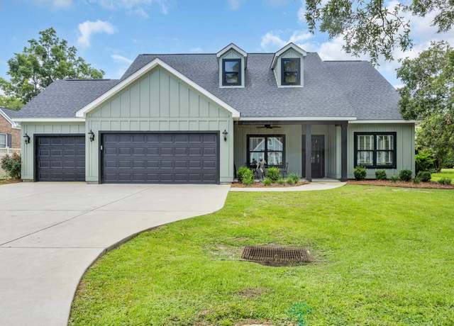 Property at 1121 Grimes St, Georgetown, SC 29440, 3 beds, 2 baths