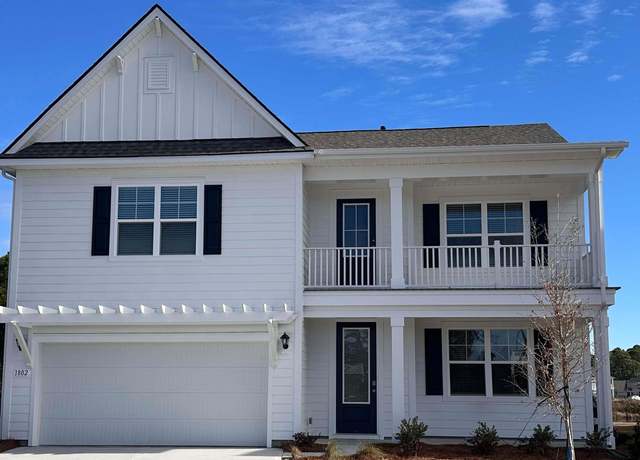 Property at 916 Belle Dr, North Myrtle Beach, SC 29582, 5 beds, 3.5 baths